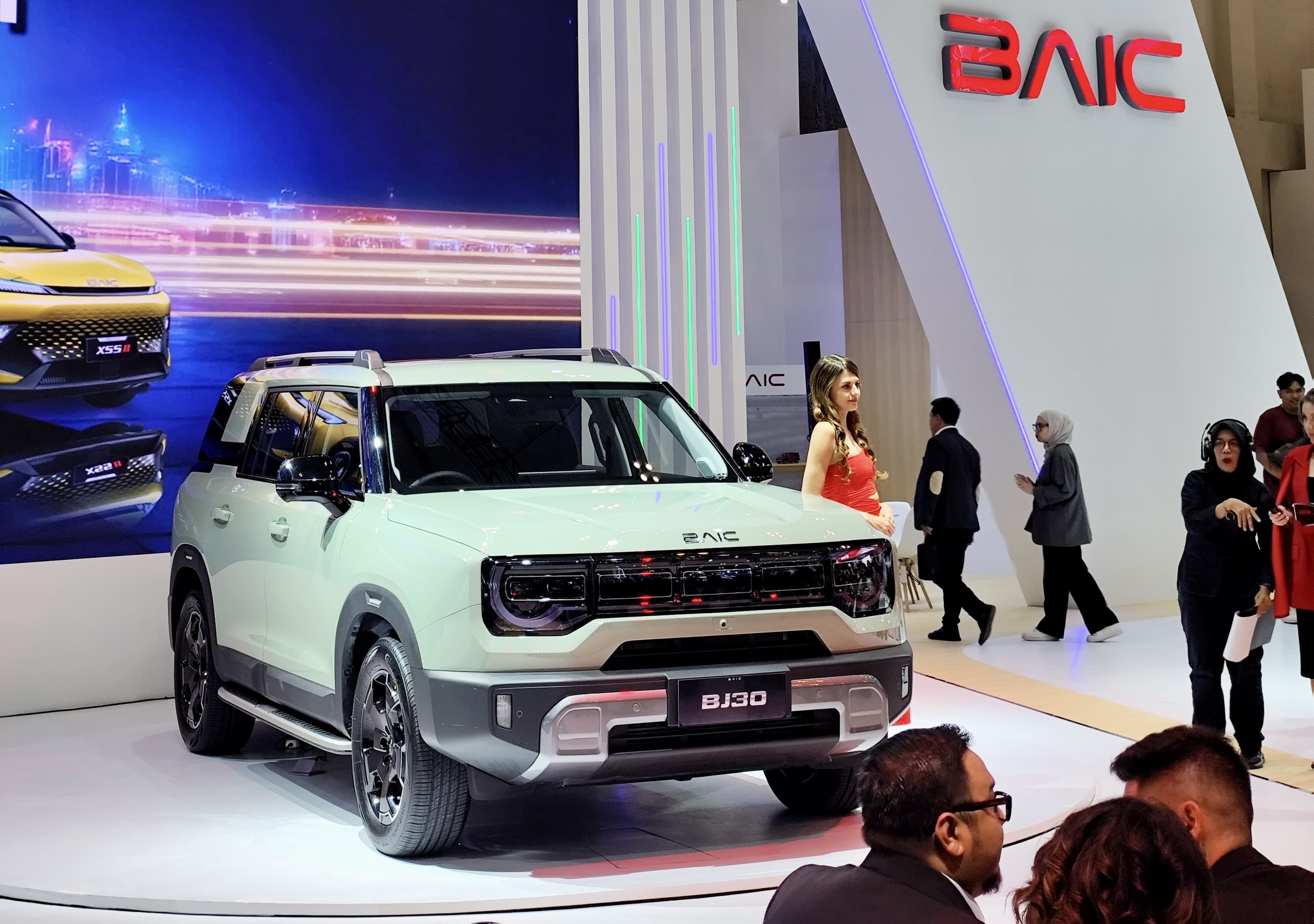 BAIC BJ30 Hybrid: SUV Boxy Andal di Medan Offroad dan Tekan Konsumsi BBM