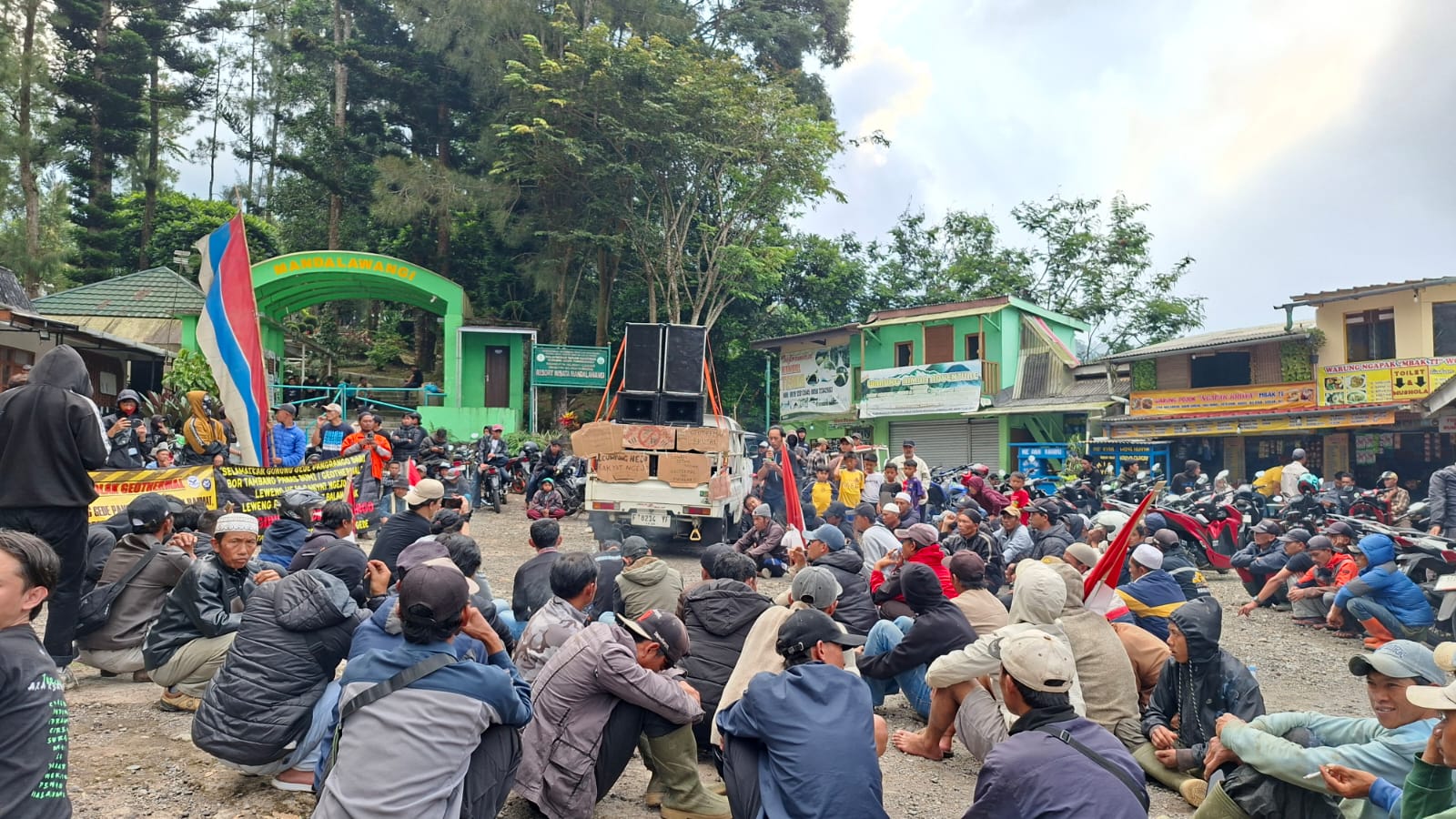 Warga Gede-Pangrango Tolak Proyek Geotermal: Warisan Leluhur Terancam