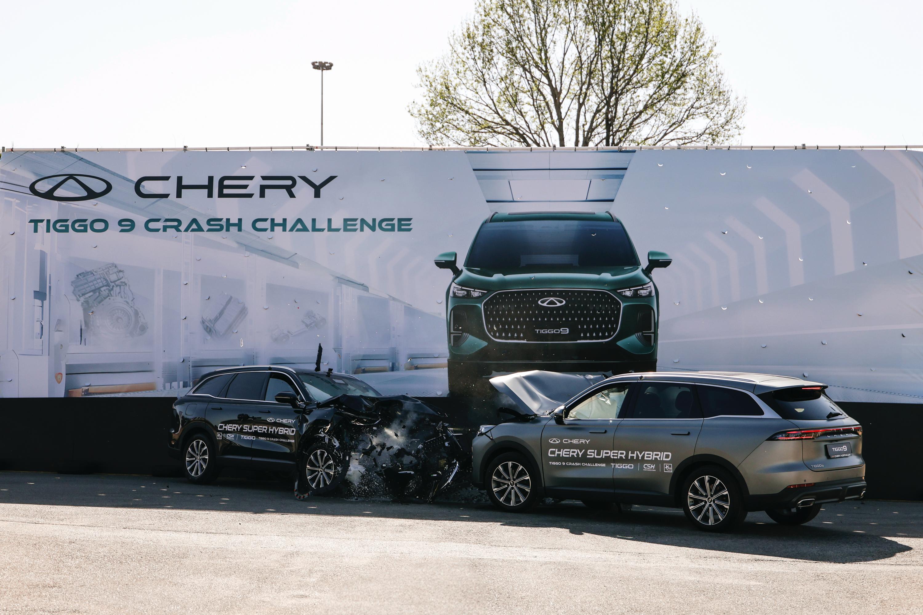 Chery Buktikan Ketangguhan Tiggo 9 CSH Lewat Uji Tabrak Ekstrem di Afrika Selatan