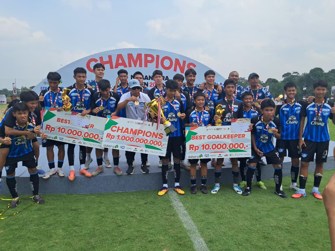 Chonburi FC Cetak Sejarah, Tim Asing Pertama Juara Nusantara Open U-16