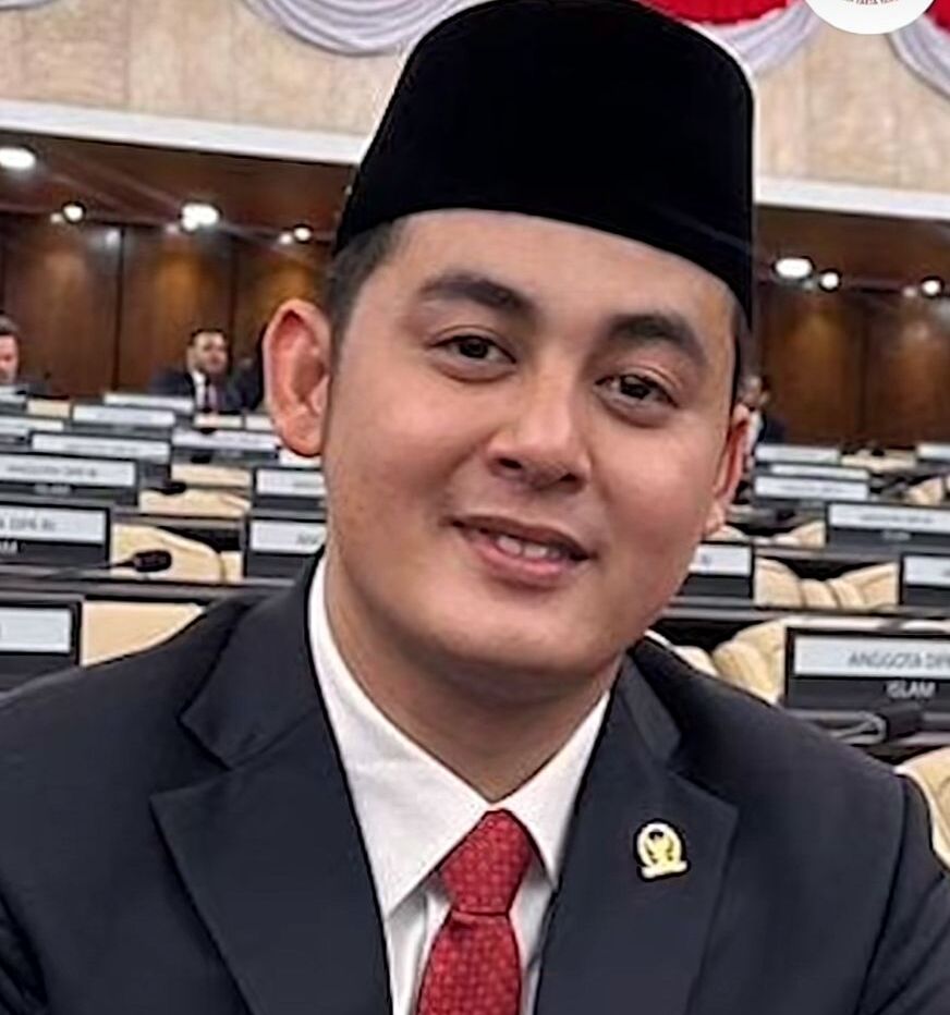 Senator Kalsel Terseret Isu Skandal: Citra Religius, Kapasitas Dipertanyakan