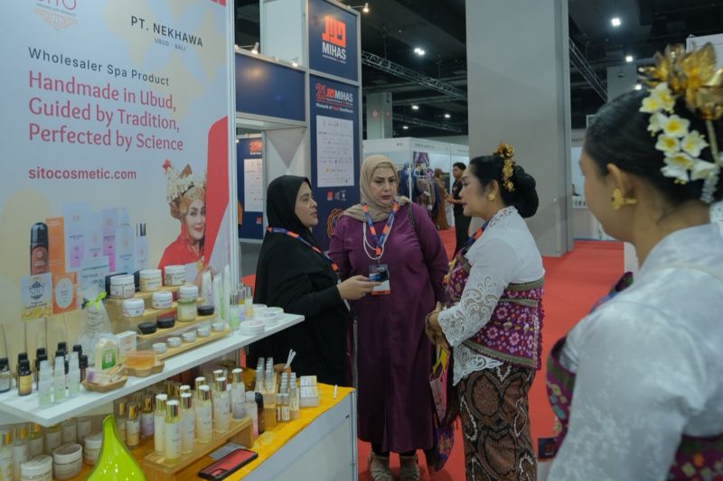 Kosmetik Halal RI Catat Transaksi Rp213 Miliar di Malaysia